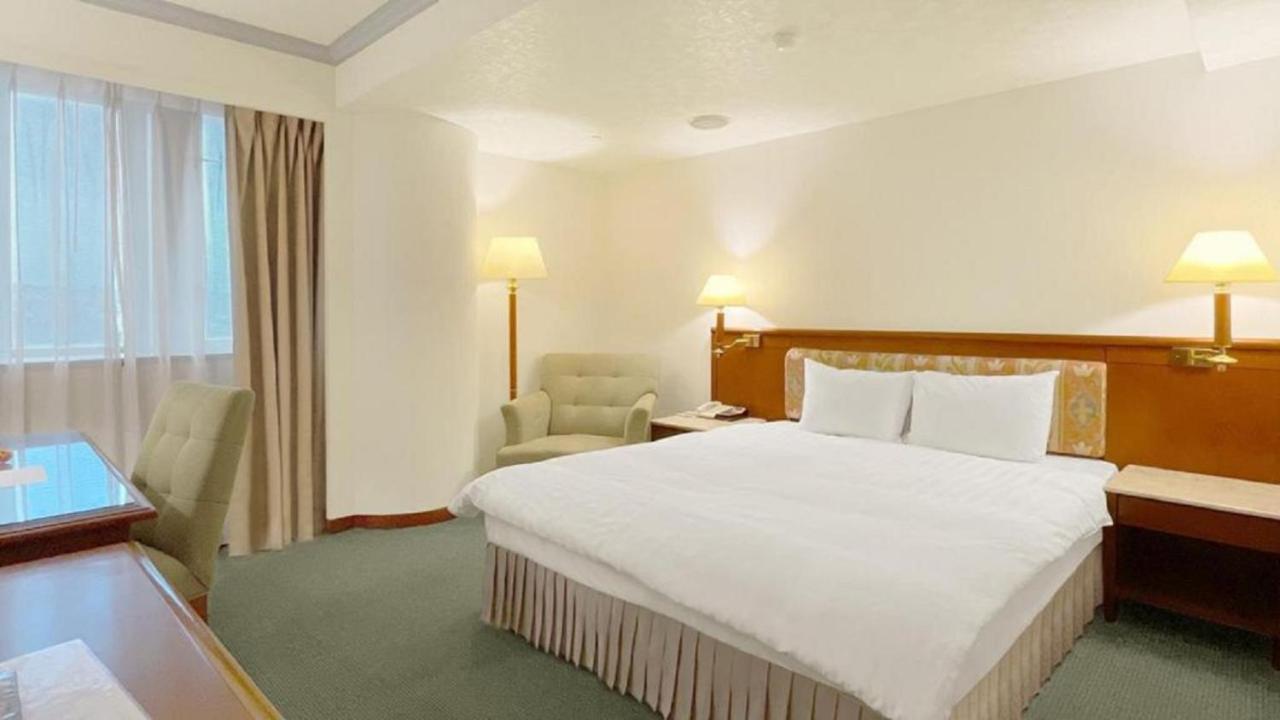 Hotel Avenue Hsinchu City Exterior photo